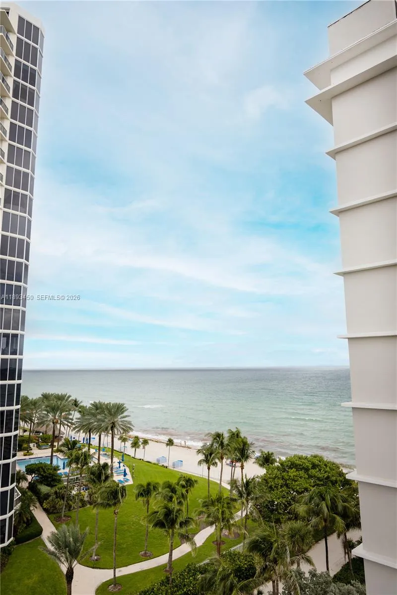 19201 Collins Ave # 720, Sunny Isles Beach FL 33160