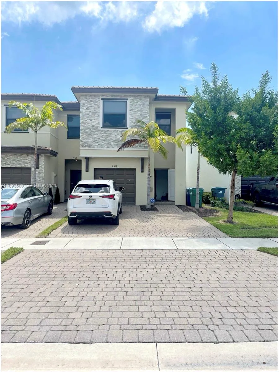 3 bedroom 2 bath for sale at 25175 SW 108th Ave, Homestead FL 33032
