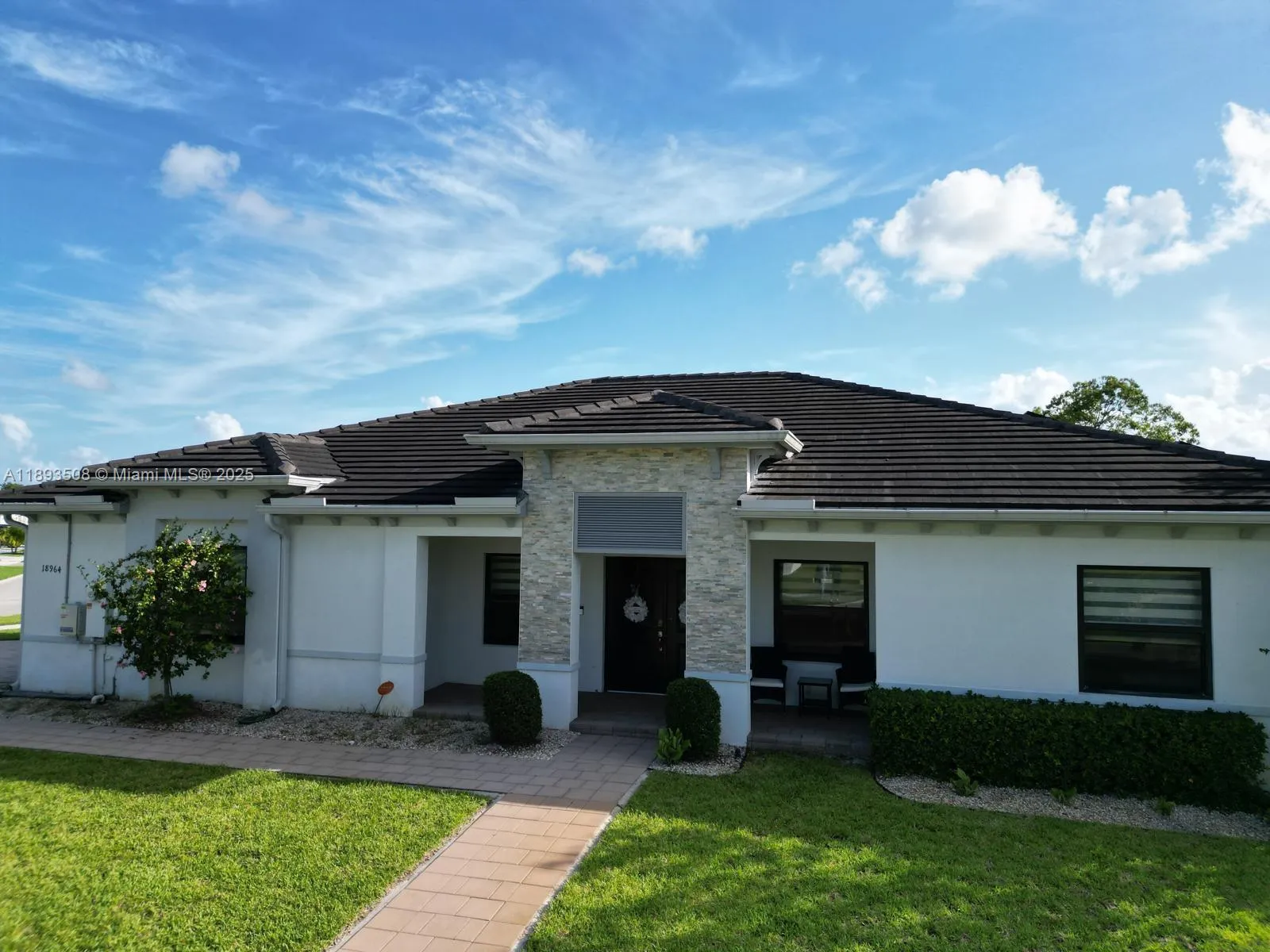 4 bedroom 3 bath for sale at 18964 SW 135th Ave, Miami FL 33177