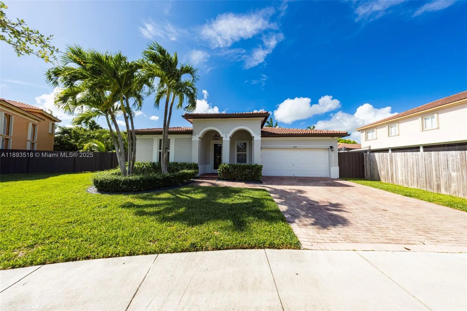 4 bedroom 2 bath for sale at 2122 NE 39th Ter, Homestead FL 33033