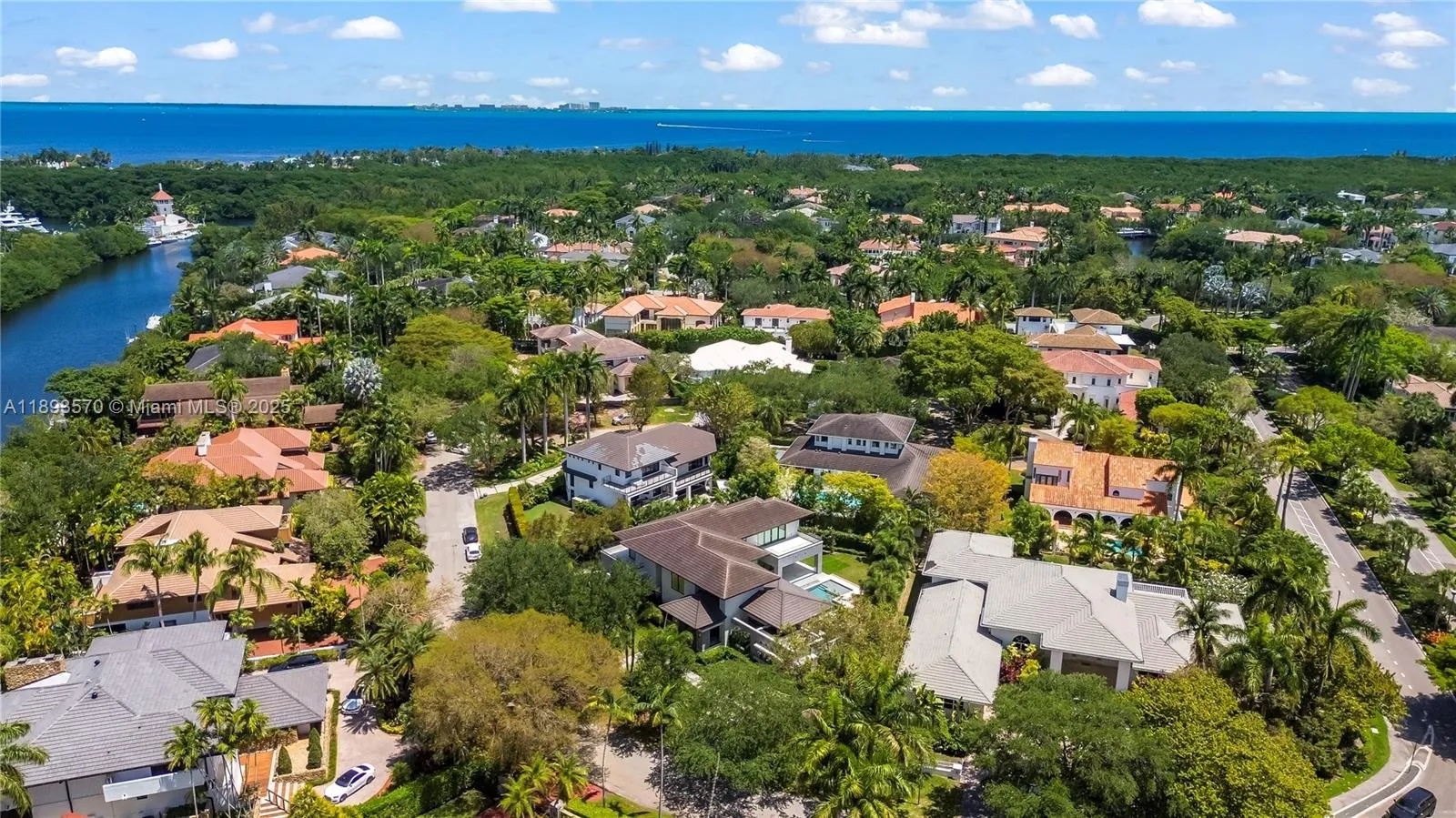 7015 Mira Flores Ave, Coral Gables FL 33143