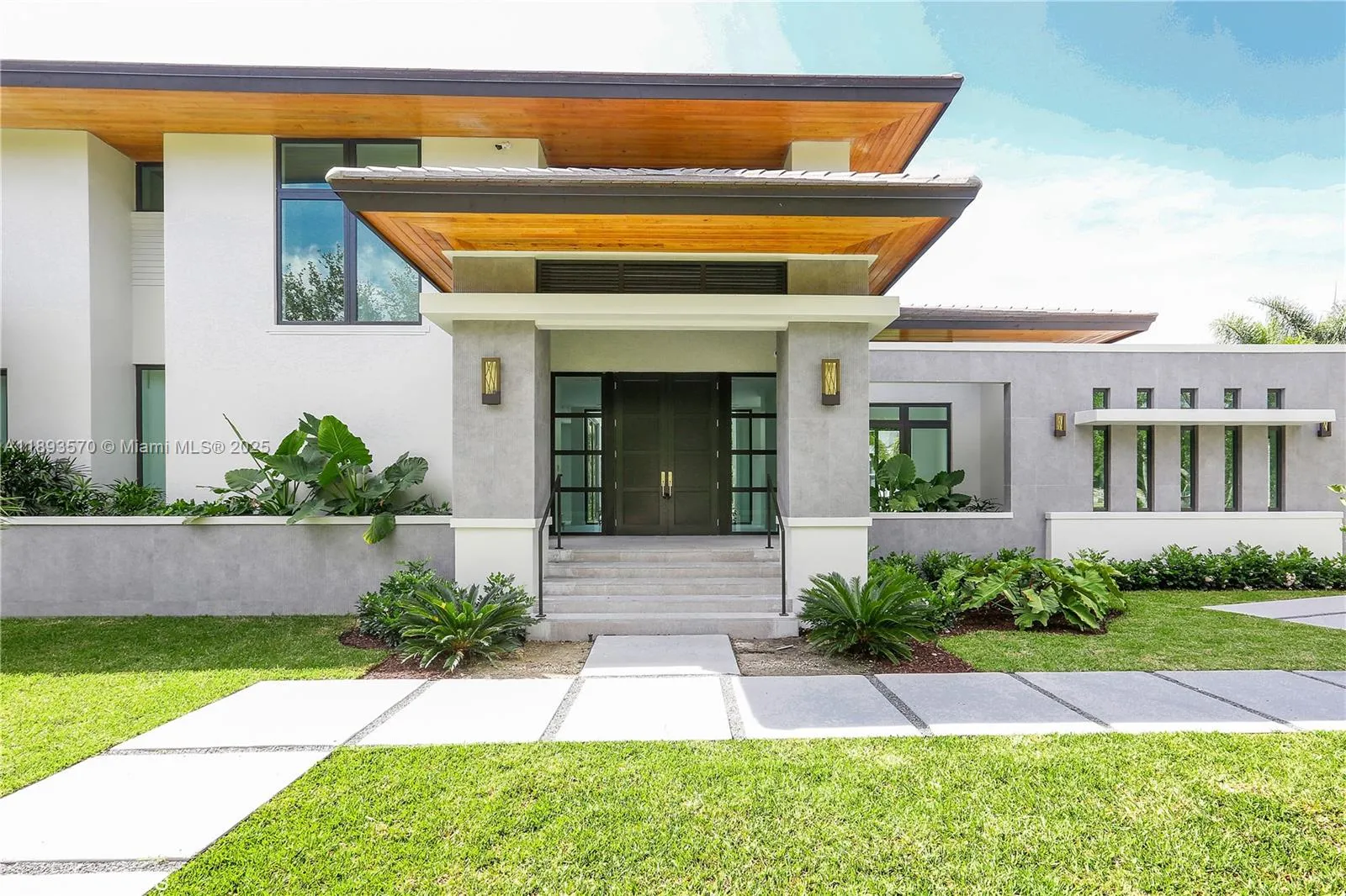 7015 Mira Flores Ave, Coral Gables FL 33143