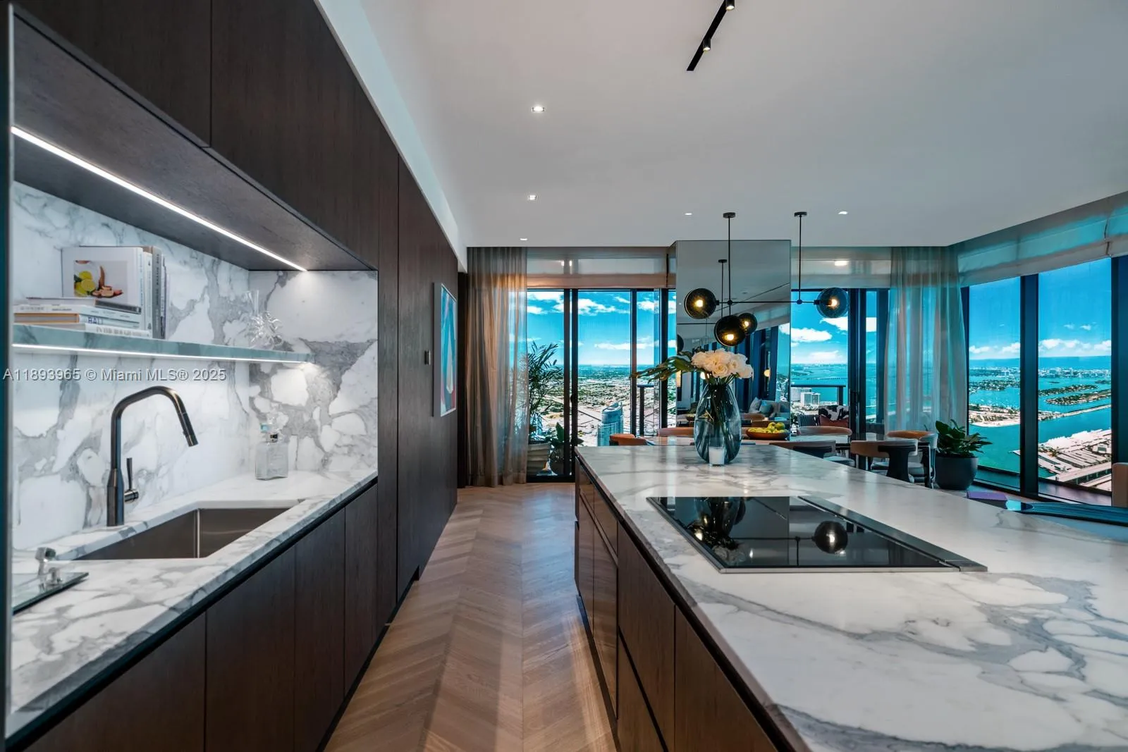 300 N Biscayne Blvd # 7803, Miami FL 33132