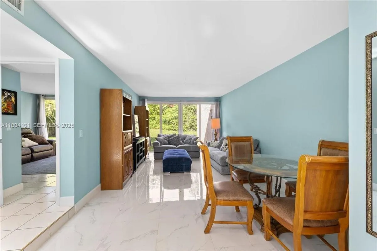 9450 Live Oak Pl # 109, Davie FL 33324