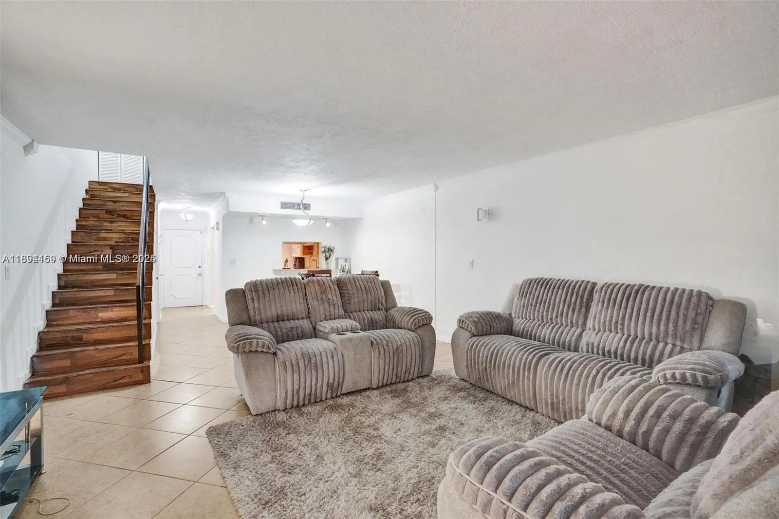 6483 Racquet Club Dr # 22, Lauderhill FL 33319