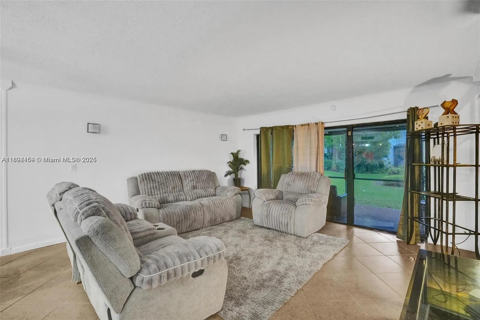6483 Racquet Club Dr # 22, Lauderhill FL 33319