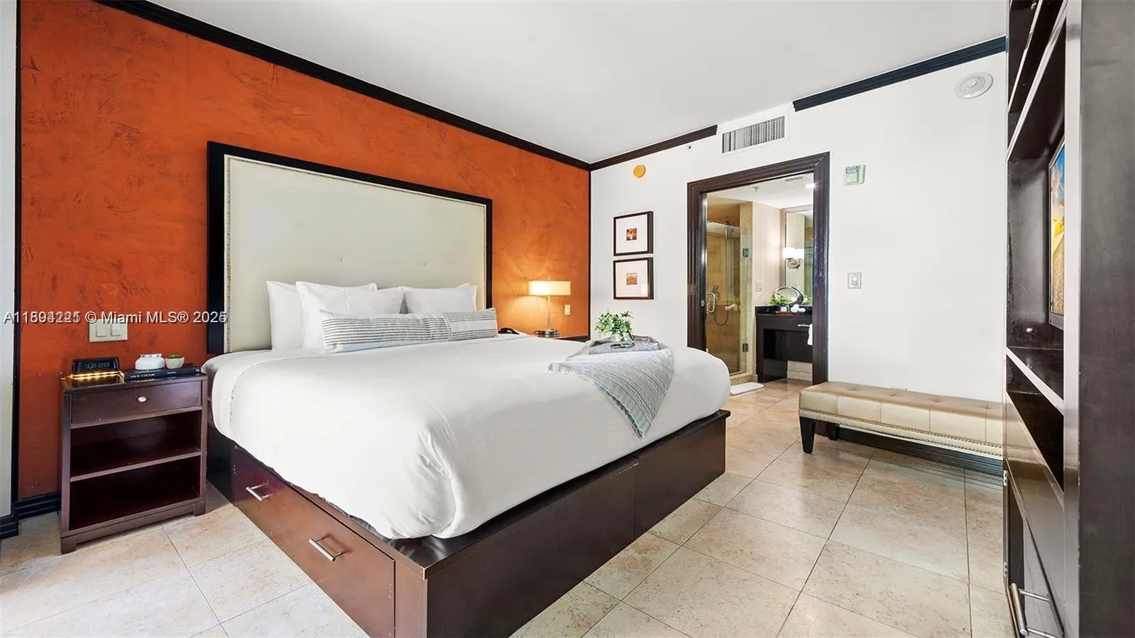 1437 Collins Ave # 327, Miami Beach FL 33139