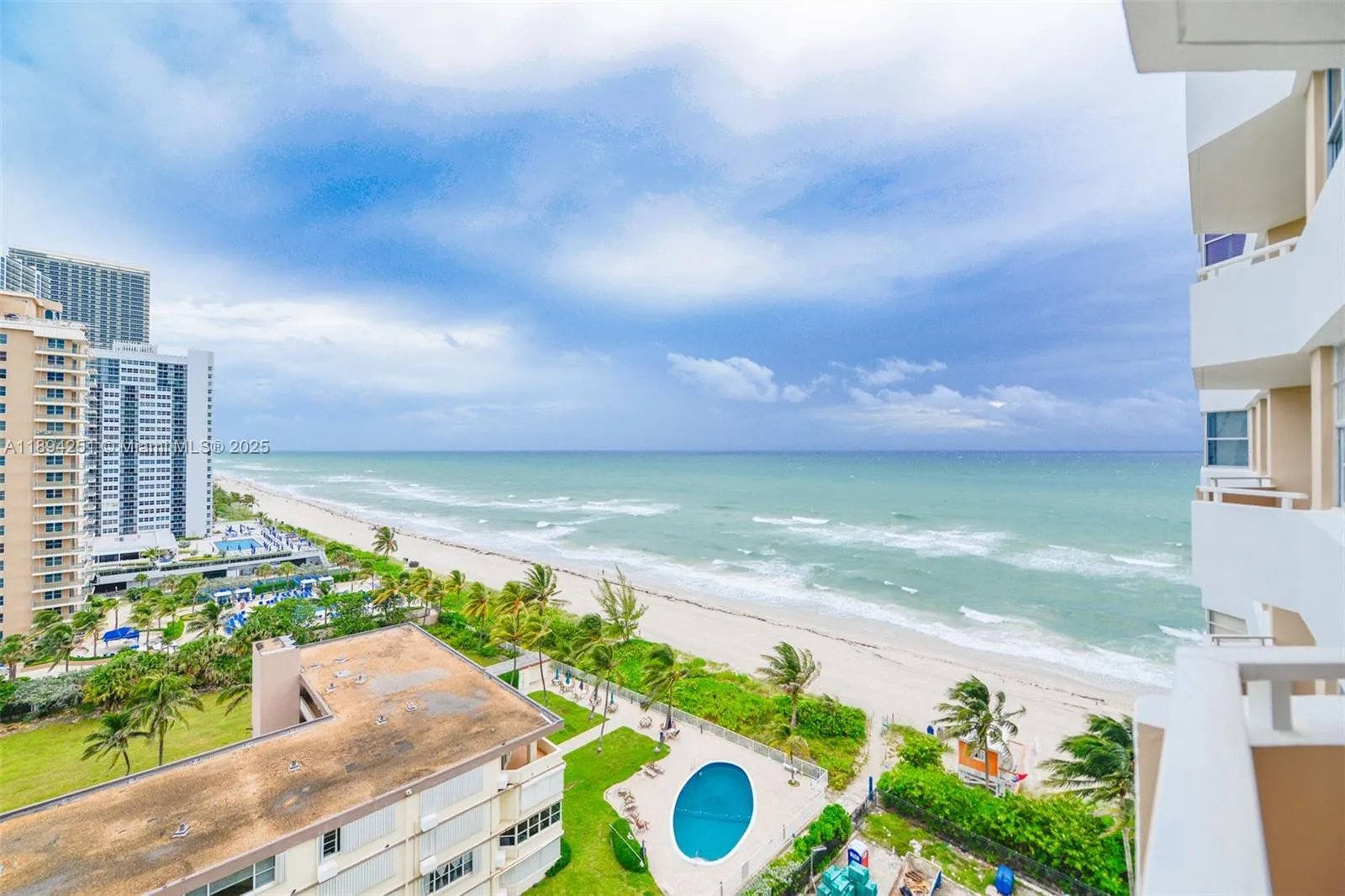 1 bedroom 1 bath for sale at 1950 S Ocean Dr # 11K, Hallandale Beach FL 33009