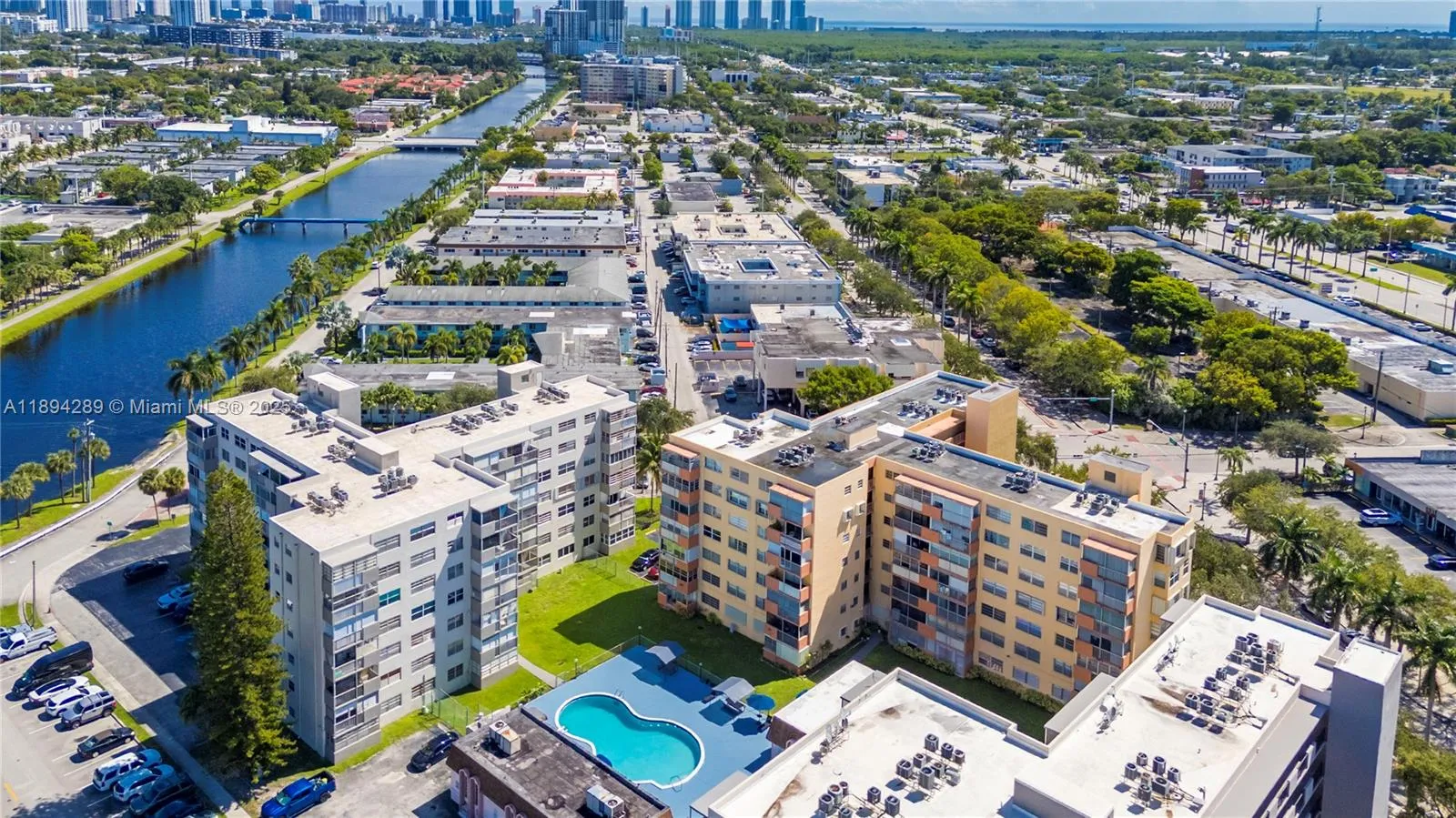 16400 NE 17th Ave # 601, North Miami Beach FL 33162