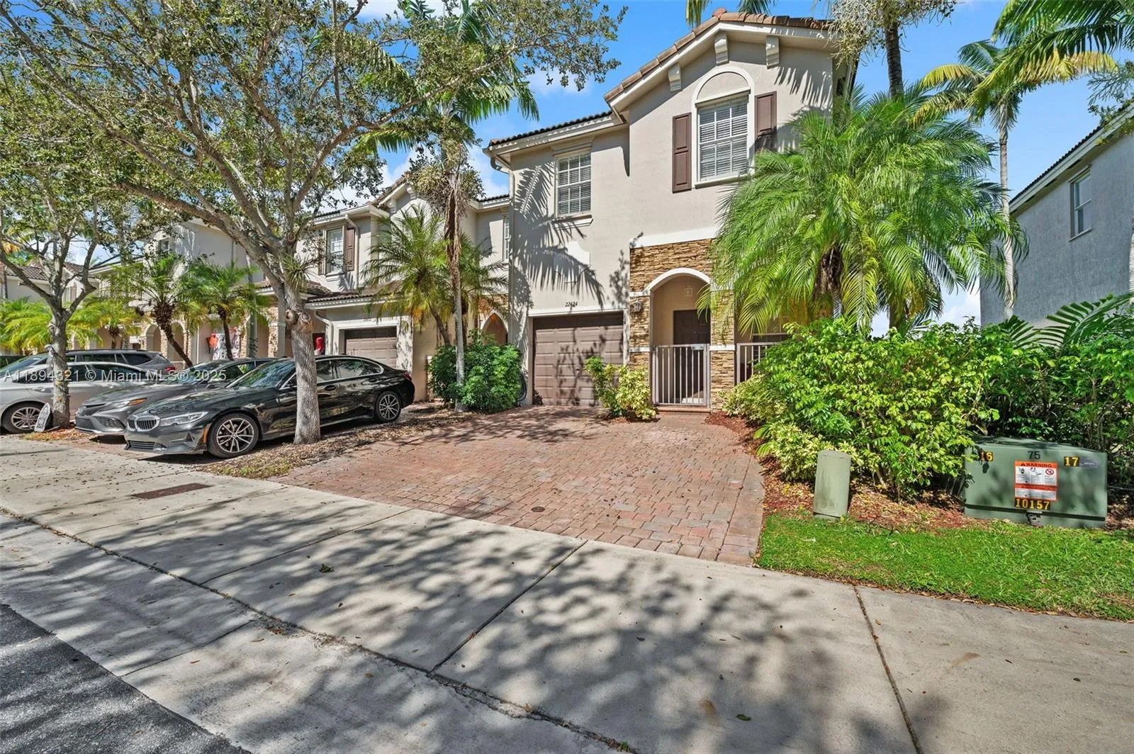 22424 SW 89th Path, Cutler Bay FL 33190