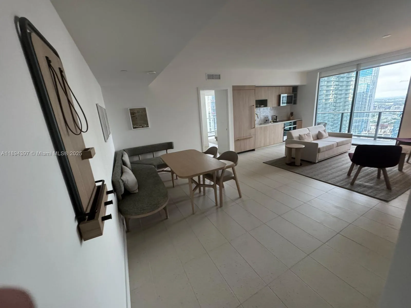 601 NE 1 Ave # 3802, Miami FL 33132