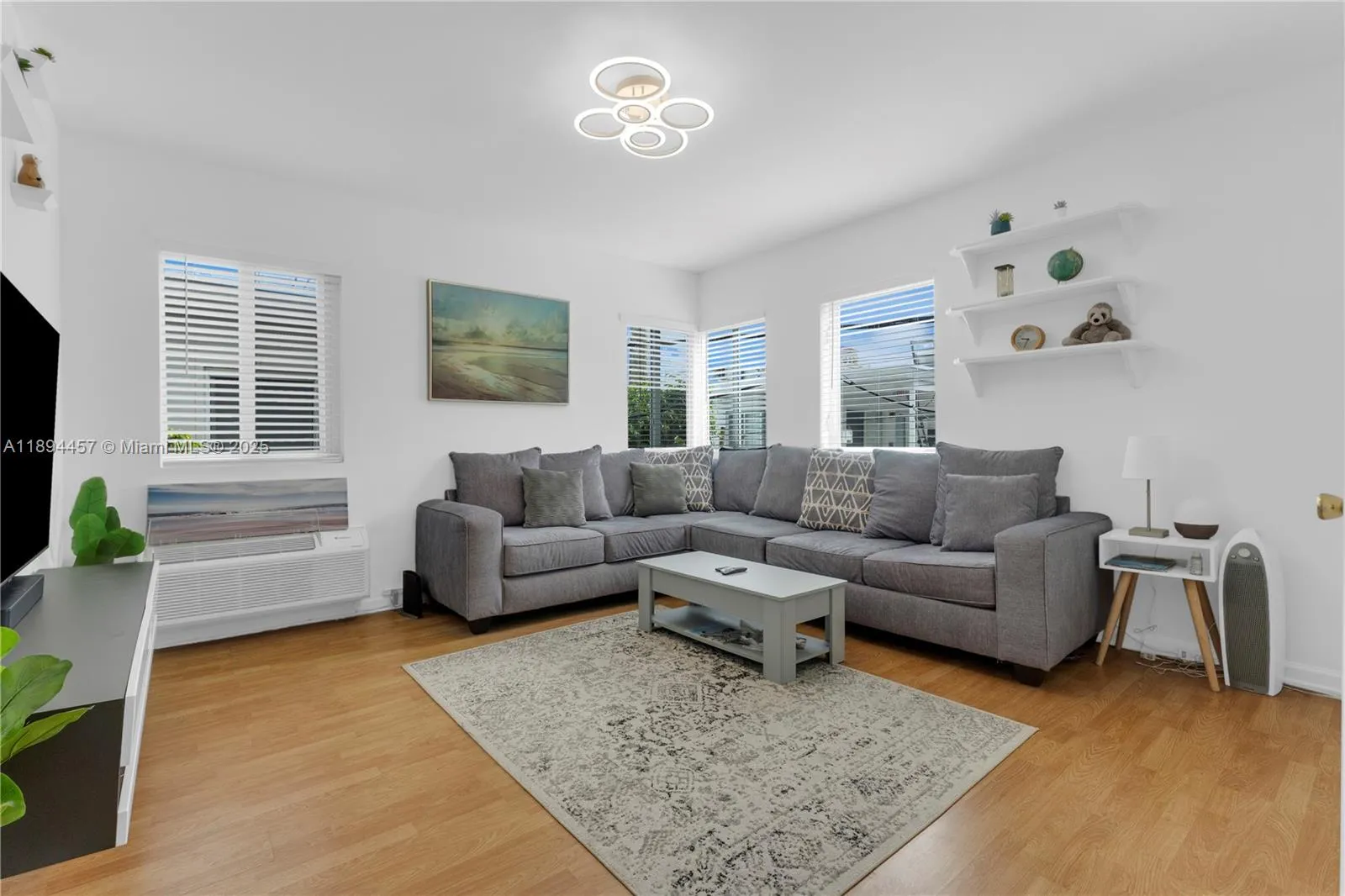 1027 S Euclid Ave # 12, Miami Beach FL 33139