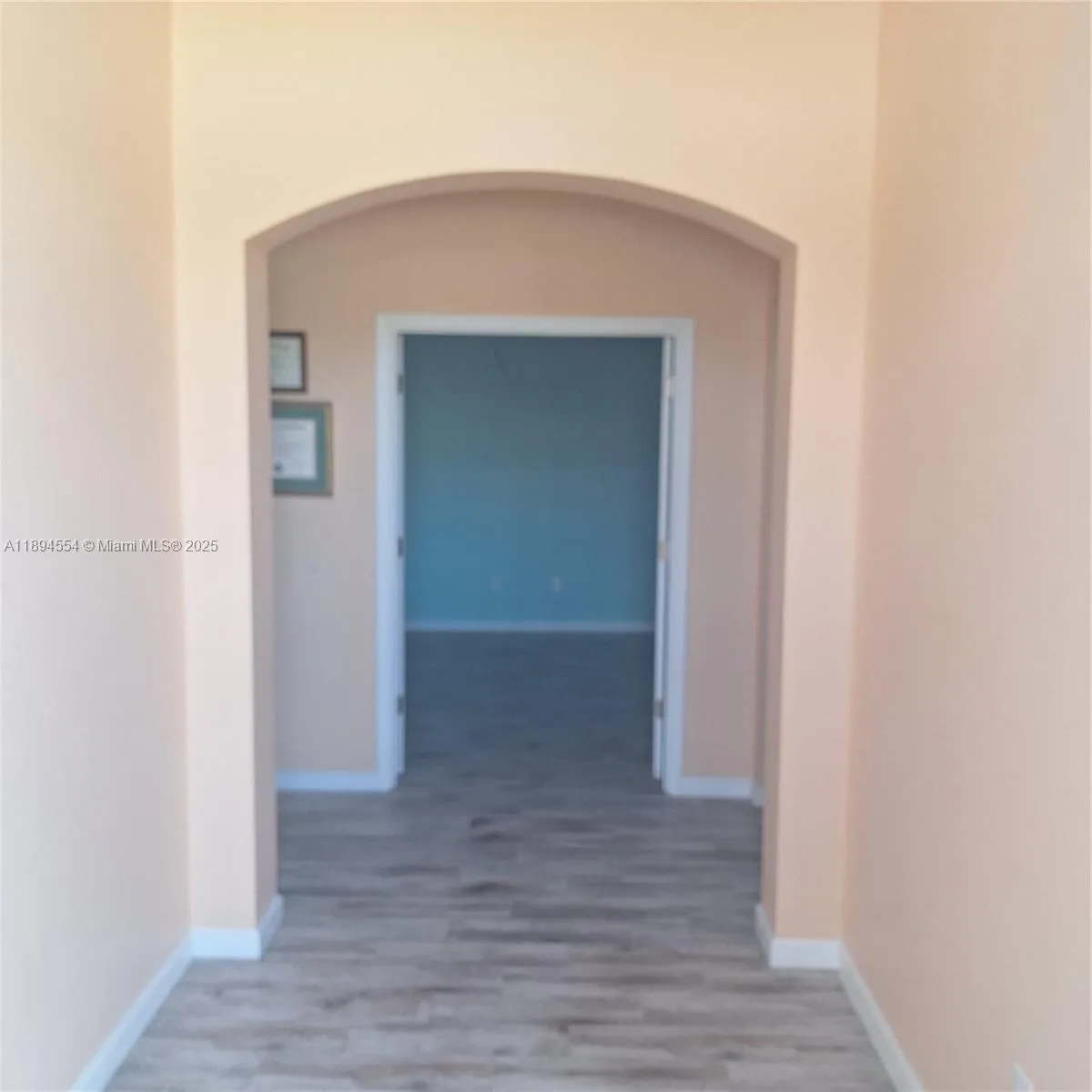 11484 SW Lake Park Dr, Port St. Lucie FL 34987