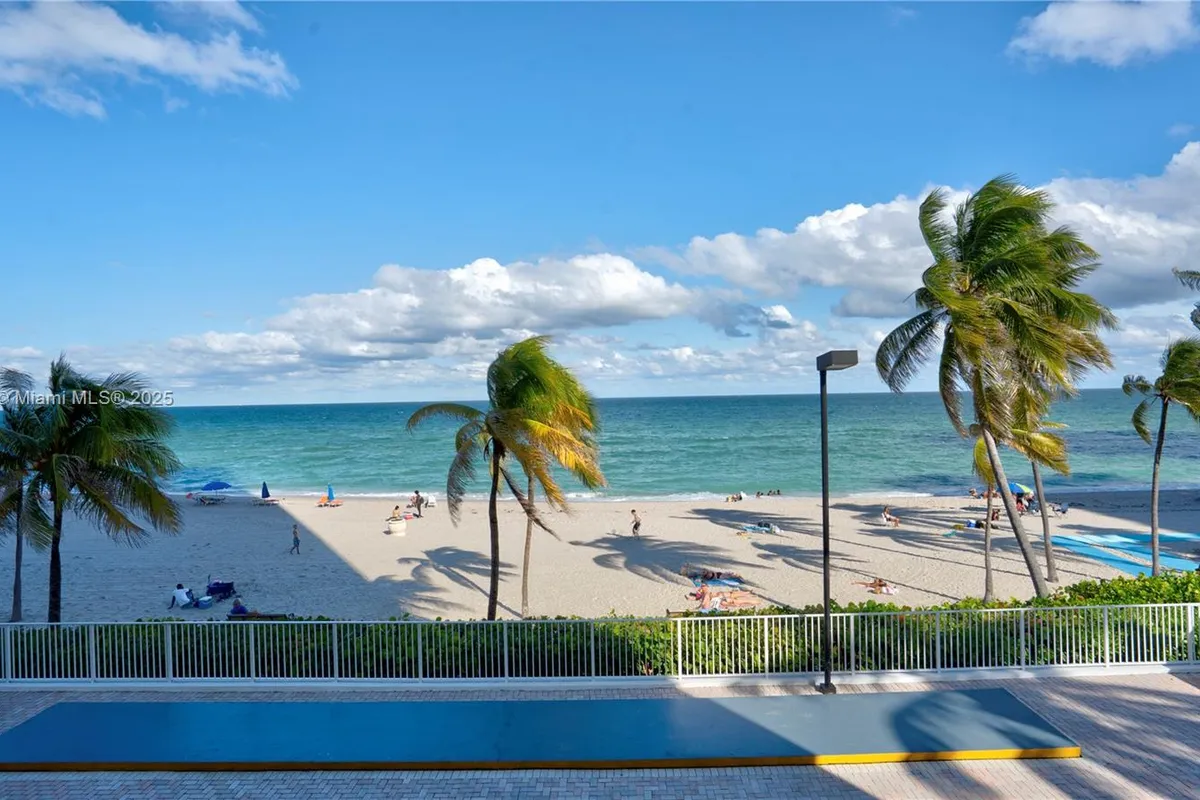 2301 S Ocean Dr # 301, Hollywood FL 33019