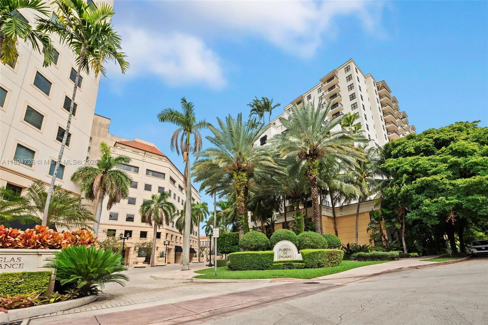 888 S Douglas Rd # 113, Coral Gables FL 33134