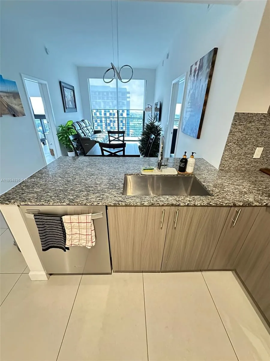 5350 NW 84th Ave # 1818, Doral FL 33166