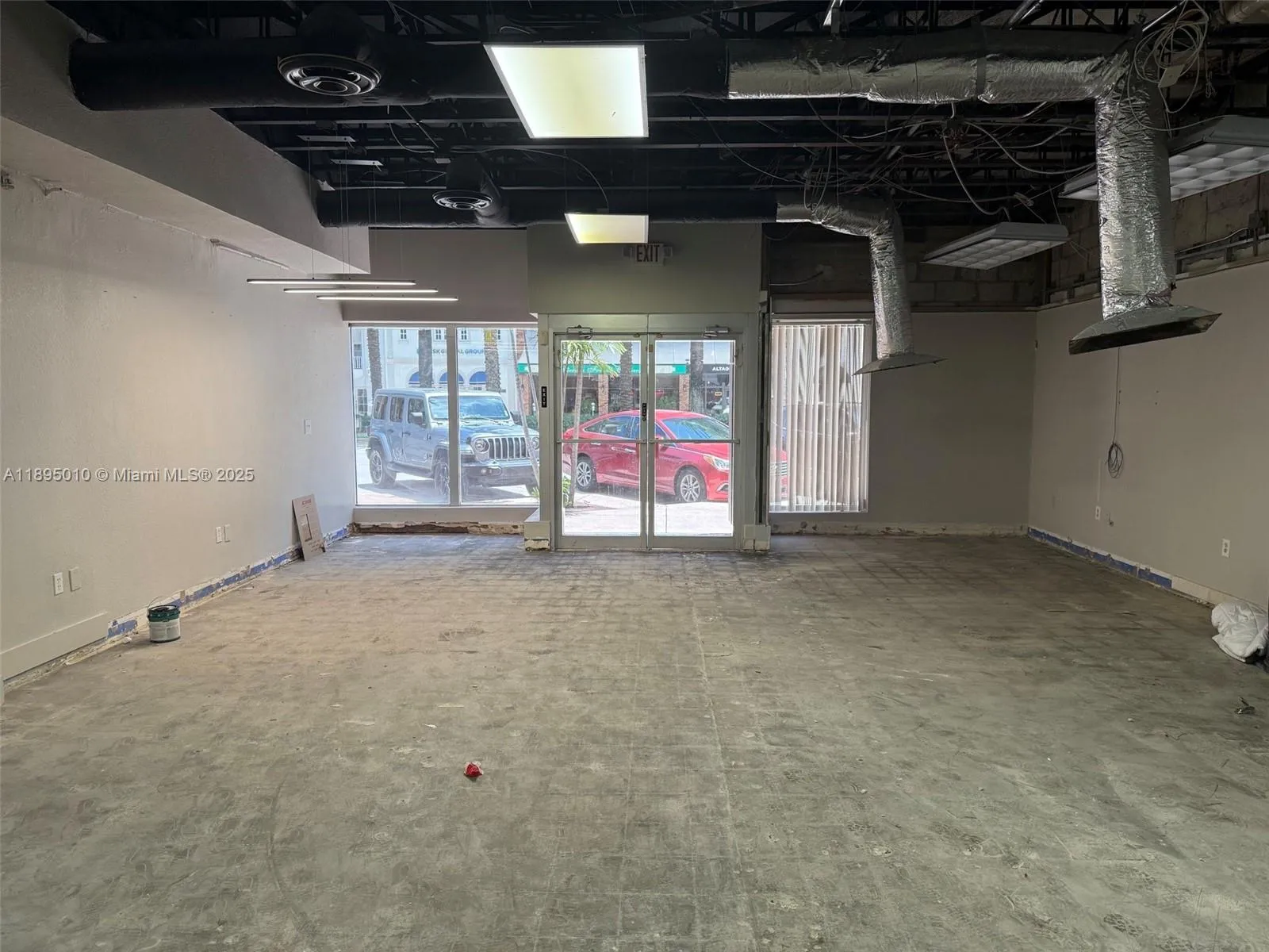 299 Alhambra Cir # 273, Coral Gables FL 33134