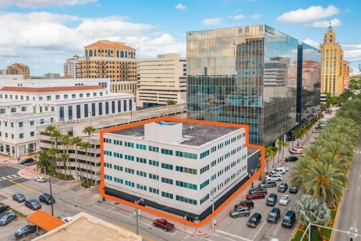 299 Alhambra Cir # 273, Coral Gables FL 33134