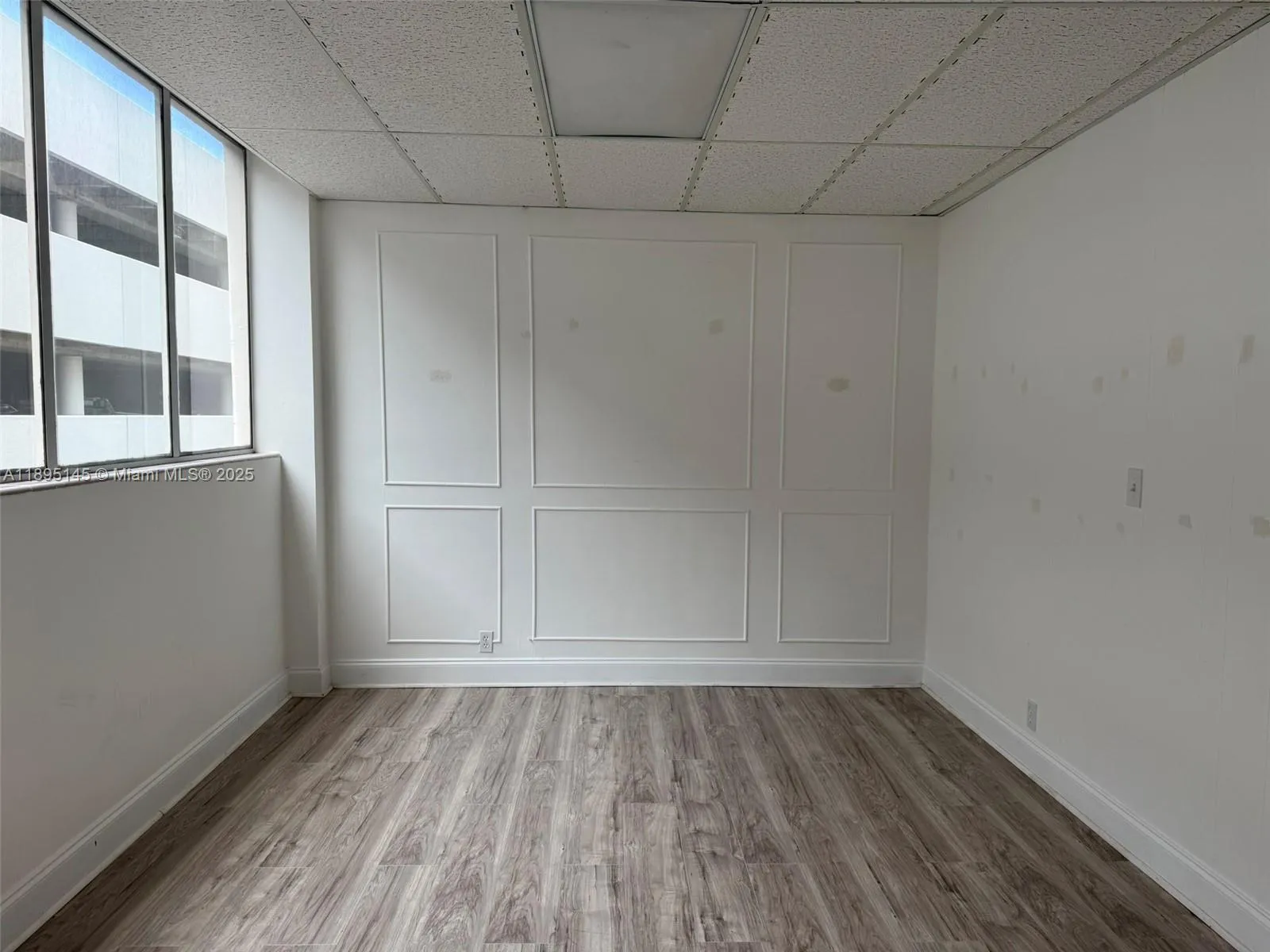 299 Alhambra Cir # 321, Coral Gables FL 33134