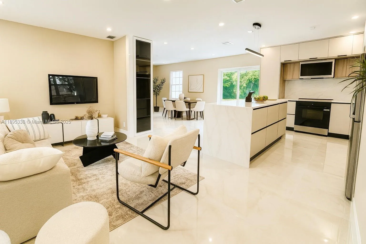 1399 NE 38th St, Oakland Park FL 33334