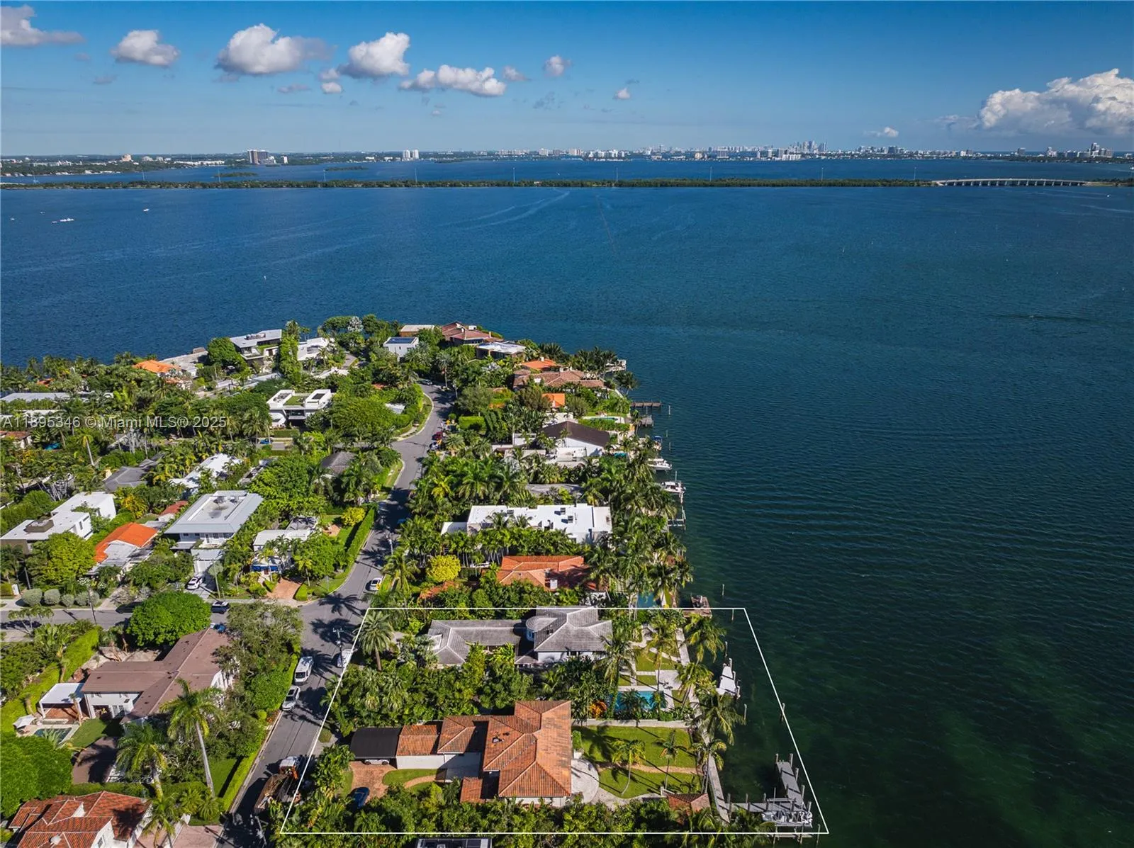617/625 E Dilido Dr, Miami Beach FL 33139