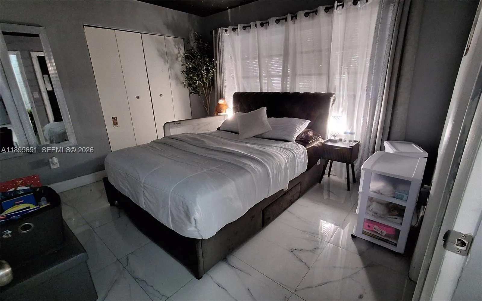 10305 SW 149th Ter, Miami FL 33176