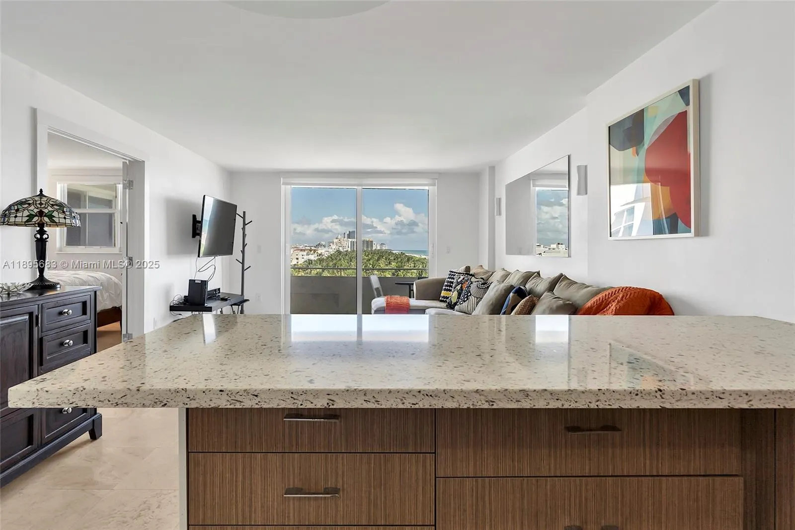 465 Ocean Dr # 824, Miami Beach FL 33139