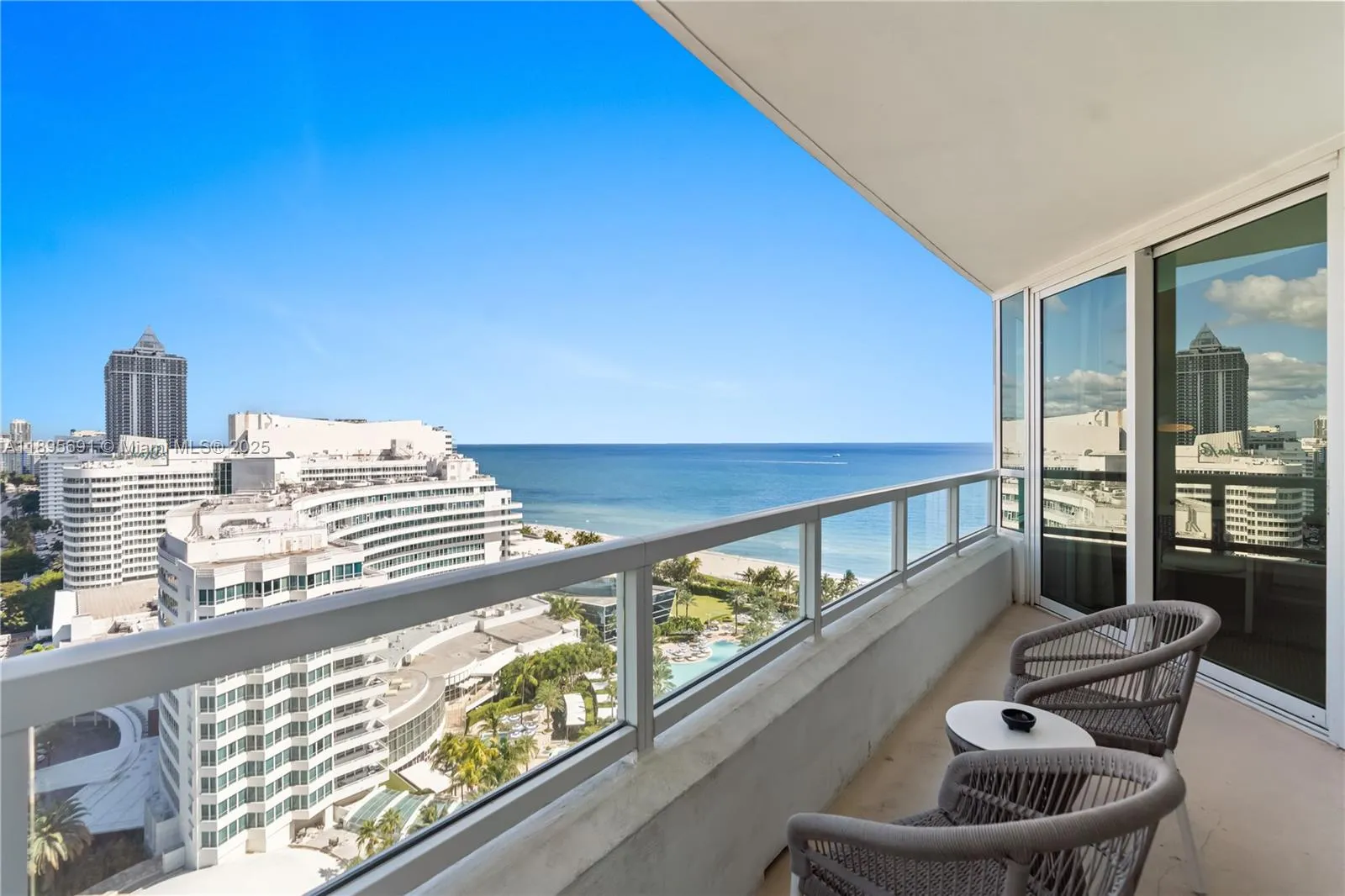 2 bedroom 3 bath for sale at 4401 Collins Ave, Miami Beach FL 33140