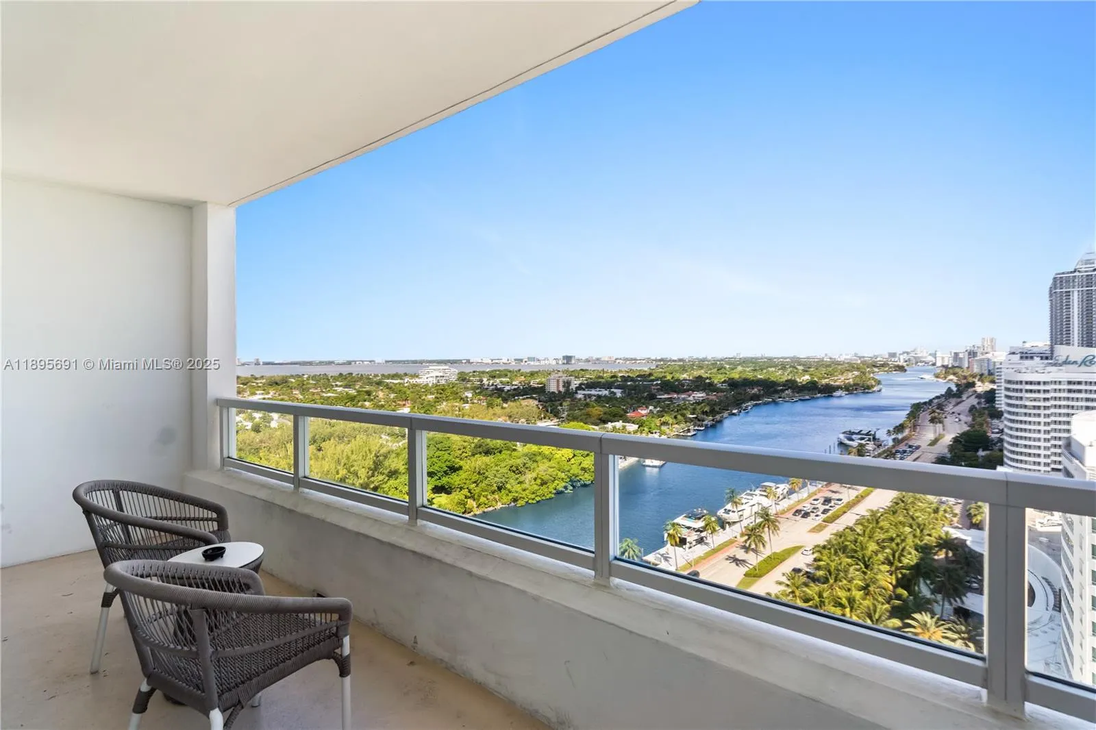 4401 Collins Ave, Miami Beach FL 33140