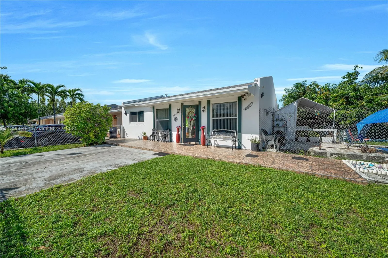 5402 SW 128th Pl, Miami FL 33175
