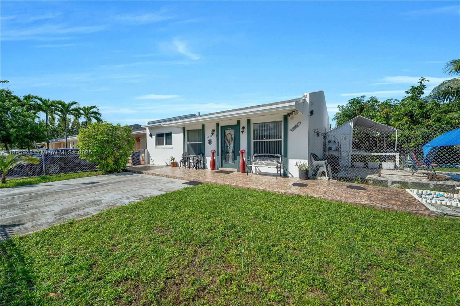 5402 SW 128th Pl, Miami FL 33175