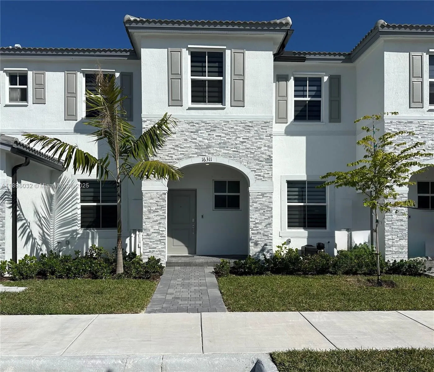 3 bedroom 2 bath for sale at 16311 SW 292nd St, Homestead FL 33033