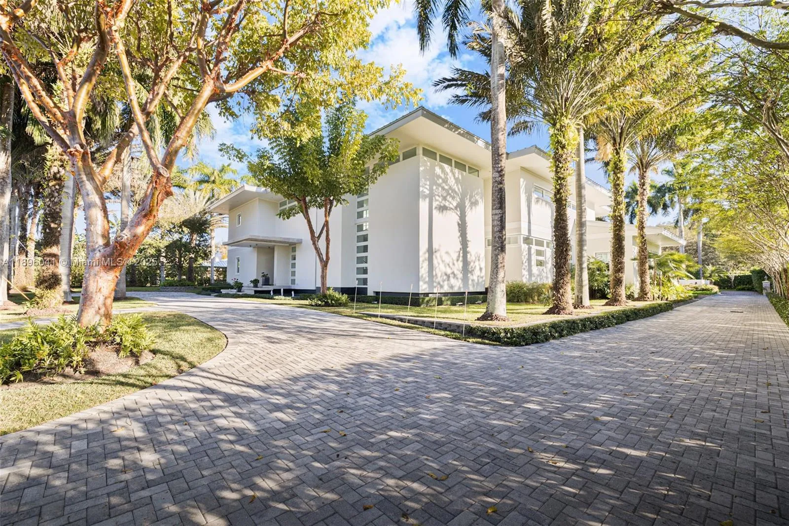 6080 SW 88th St, Pinecrest FL 33156