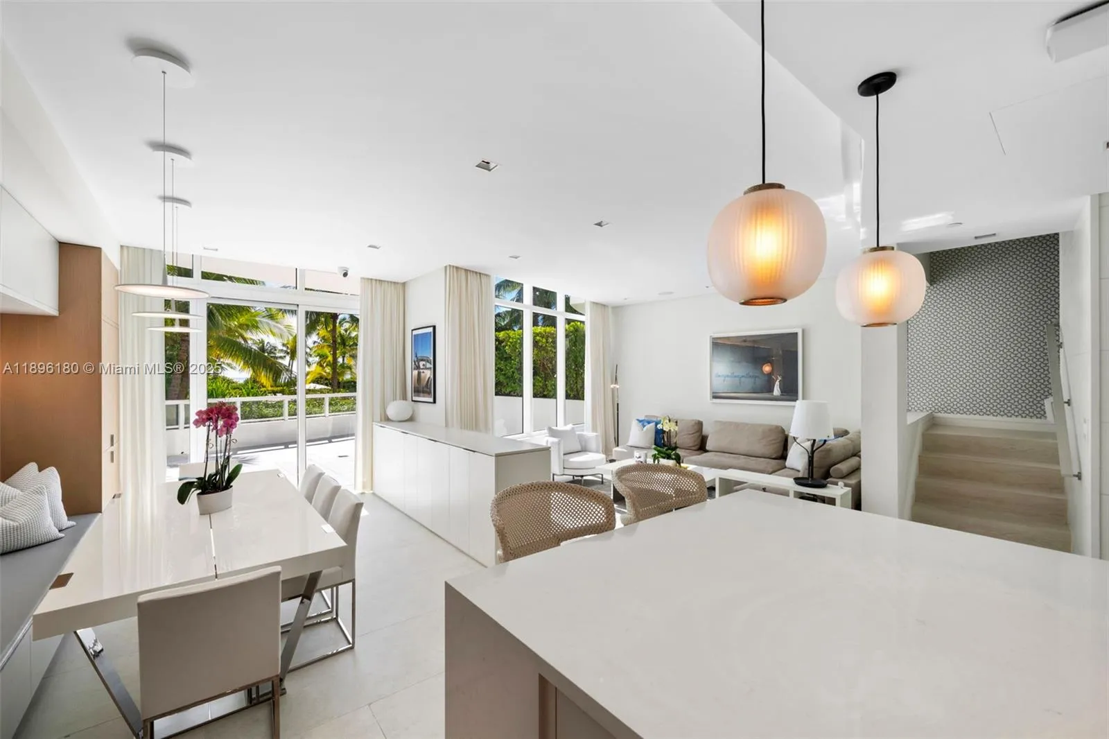 50 S Pointe Dr, Miami Beach FL 33139