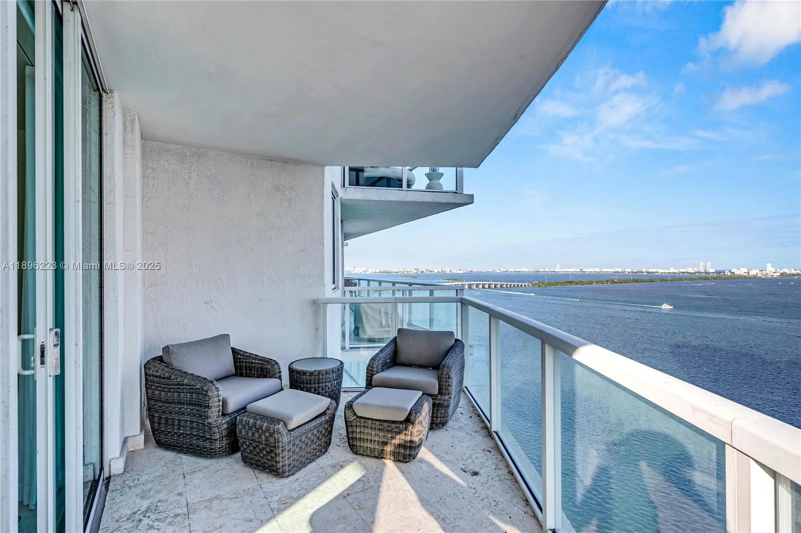 665 NE 25th St # 2301, Miami FL 33137