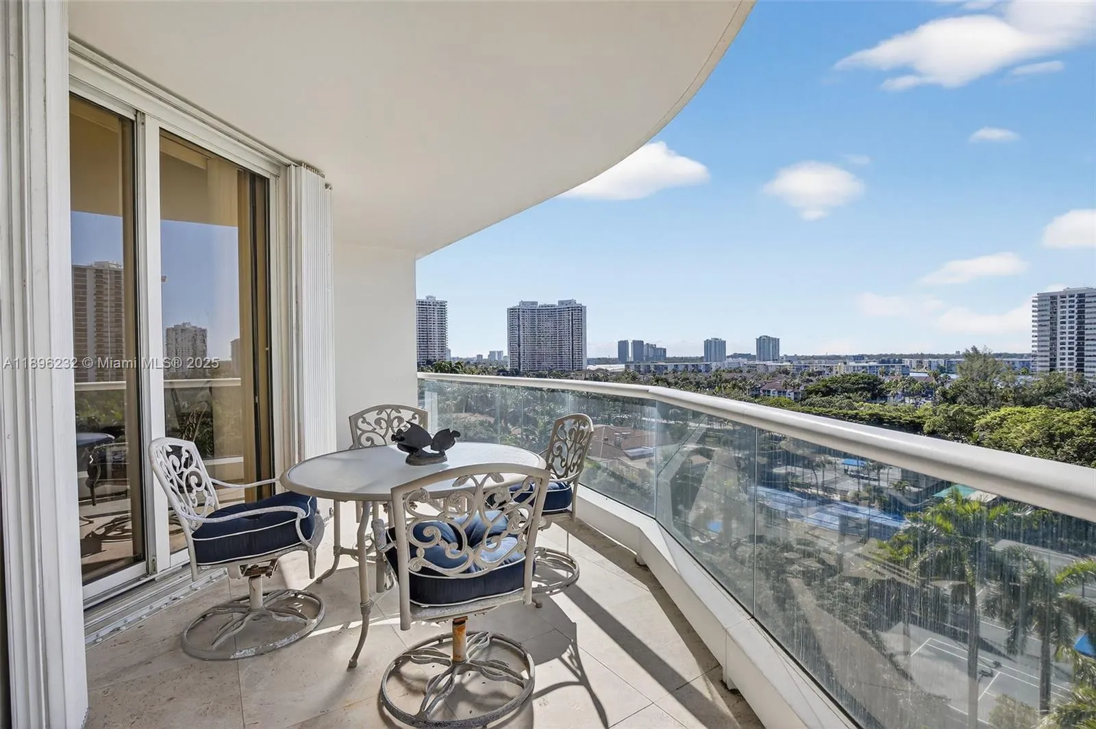 7000 Island Blvd # 903, Aventura FL 33160