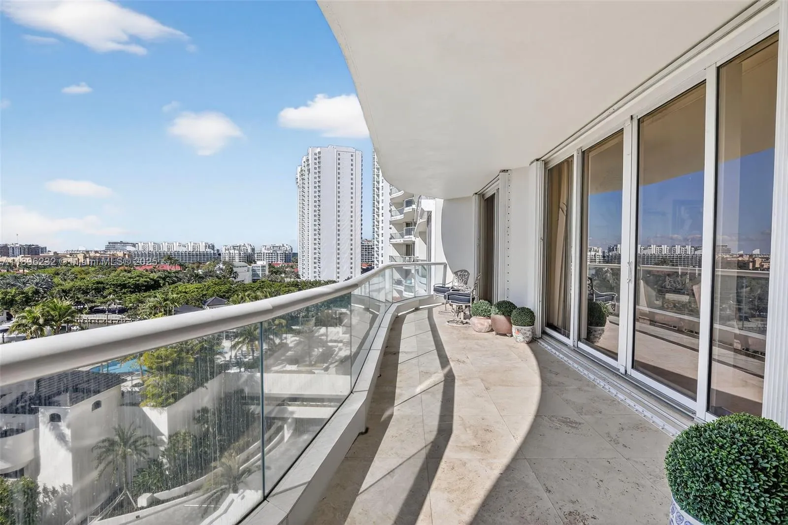 7000 Island Blvd # 903, Aventura FL 33160