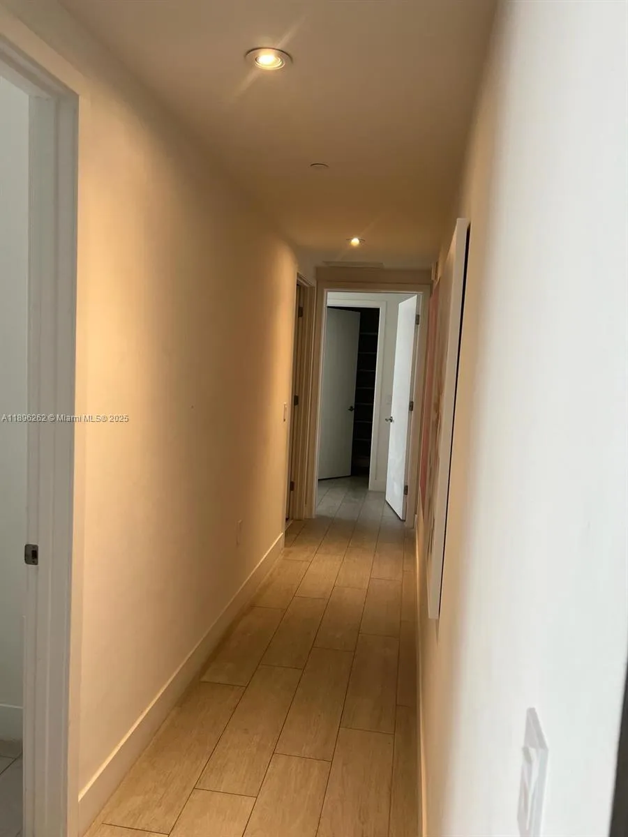 4010 S Ocean Dr # R2004, Hollywood FL 33019