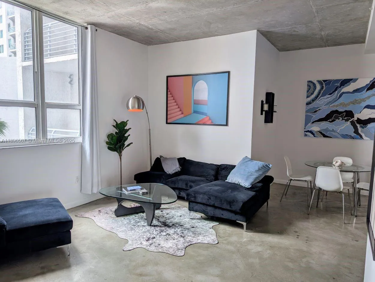 234 NE 3rd St # 1204, Miami FL 33132