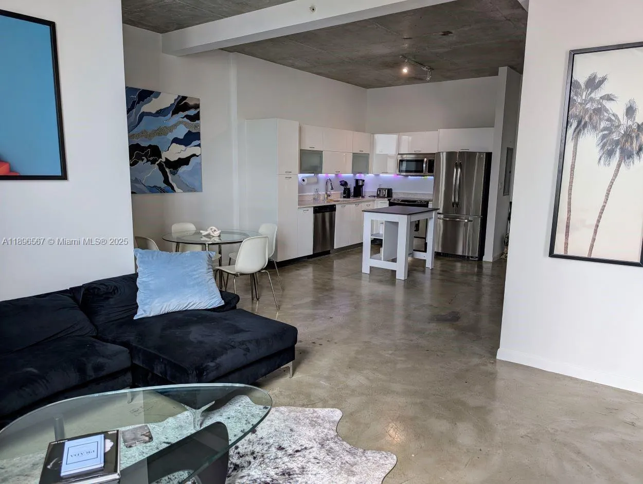 234 NE 3rd St # 1204, Miami FL 33132
