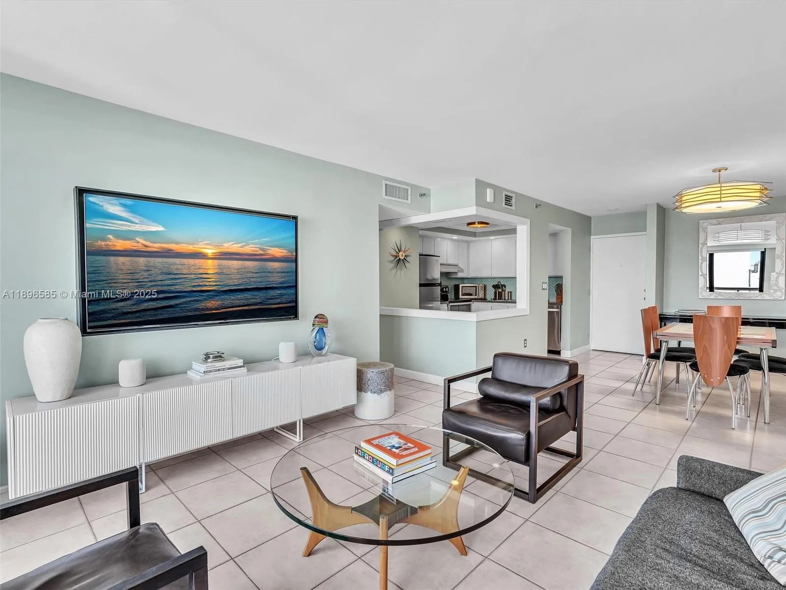 1775 Washington Ave # 8B, Miami Beach FL 33139
