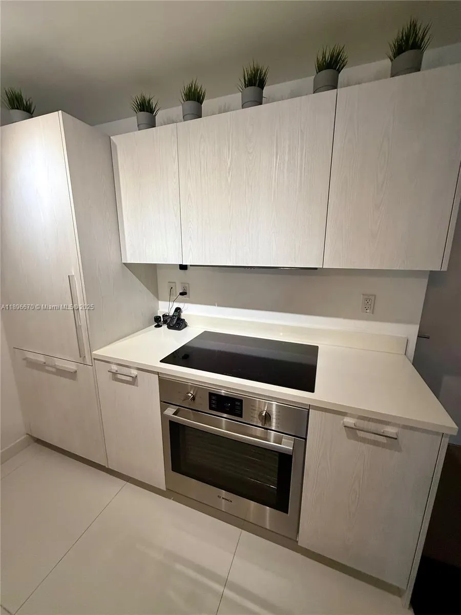 501 NE 31st St # 602, Miami FL 33137
