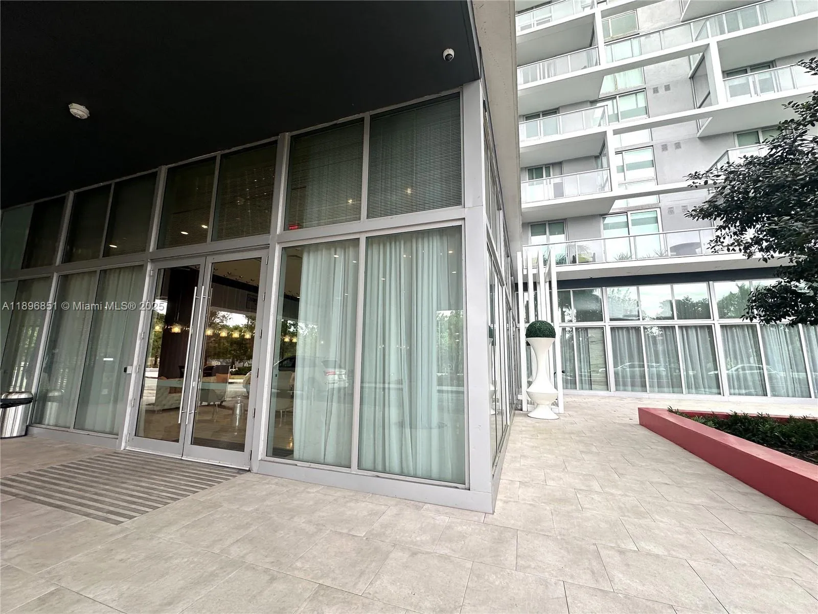 2000 Metropica Way # 1401, Sunrise FL 33323