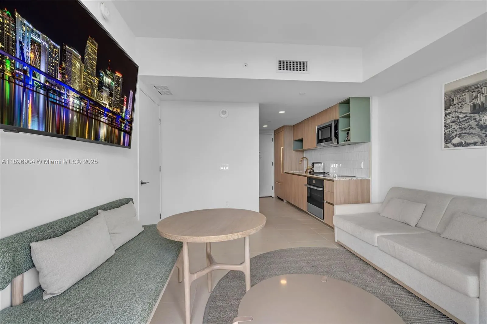 159 NE 6th St # 4514, Miami FL 33132