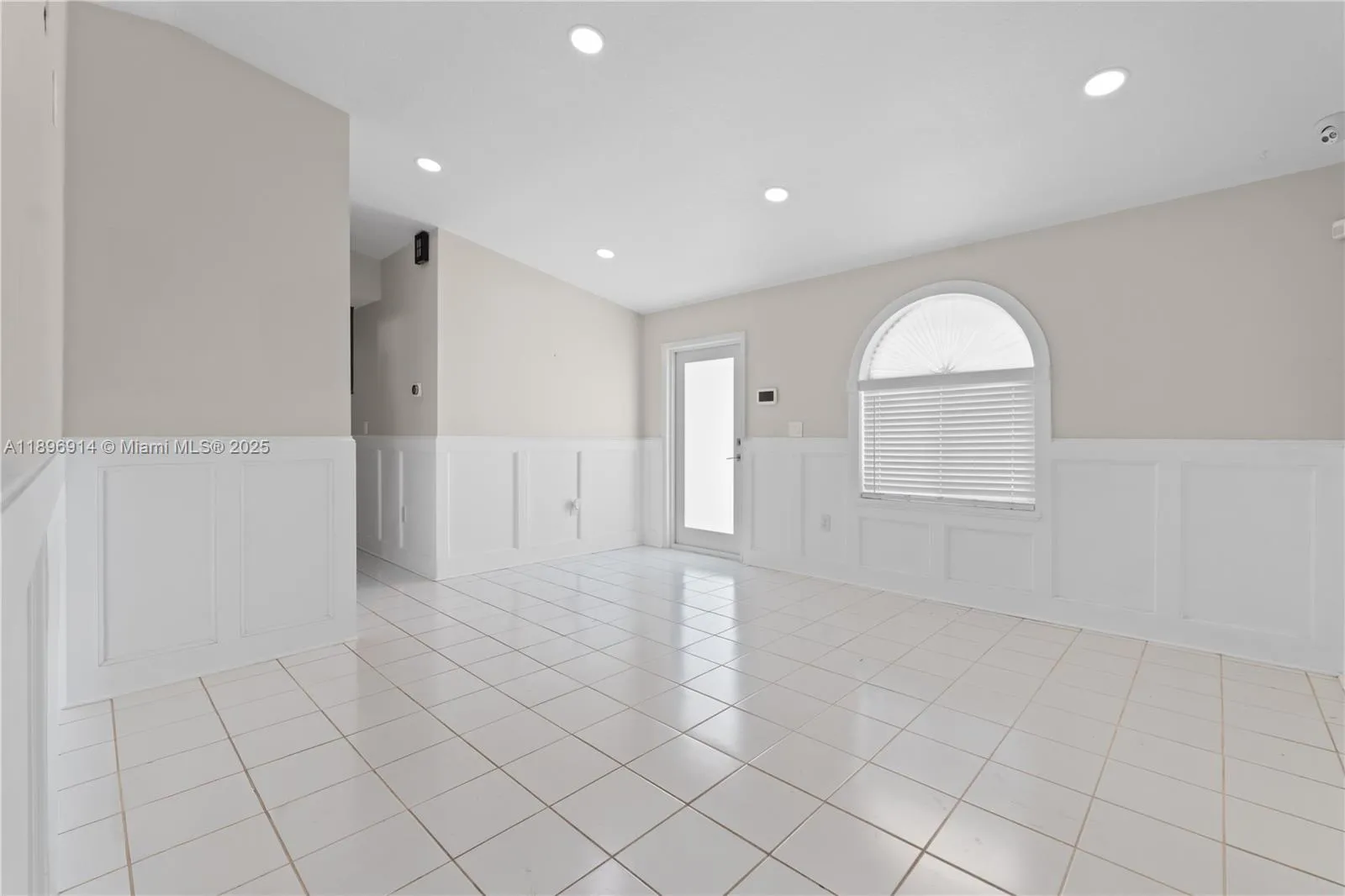 4 bedroom 2 bath for sale at 15327 SW 179th Ter, Miami FL 33187