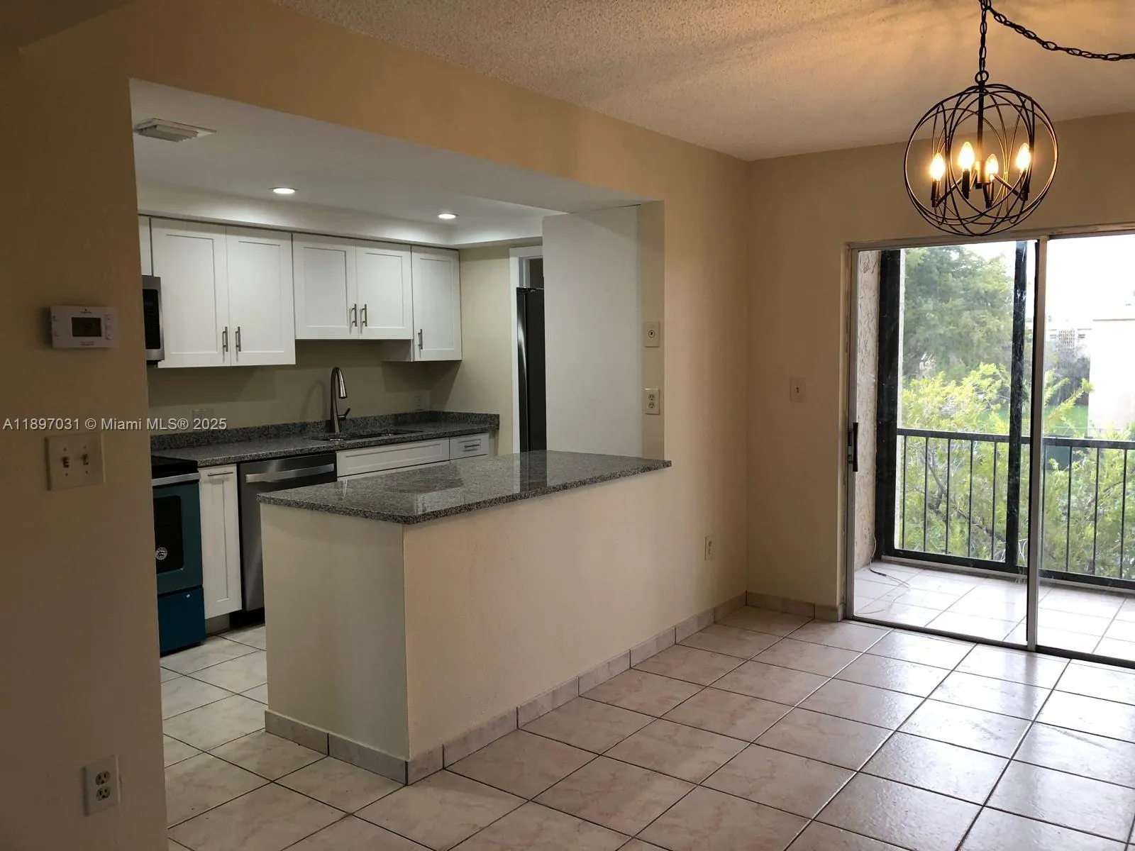 2 bedroom 2 bath for sale at 8401 SW 107th Ave # 313E, Miami FL 33173