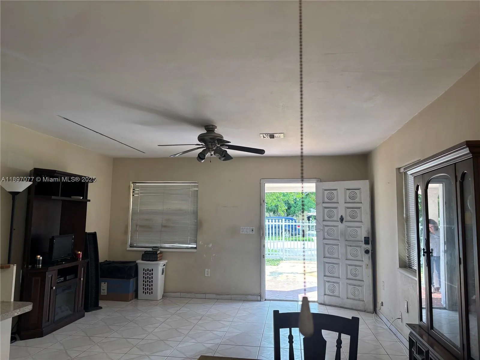 6261 SW 6th St, Miami FL 33144