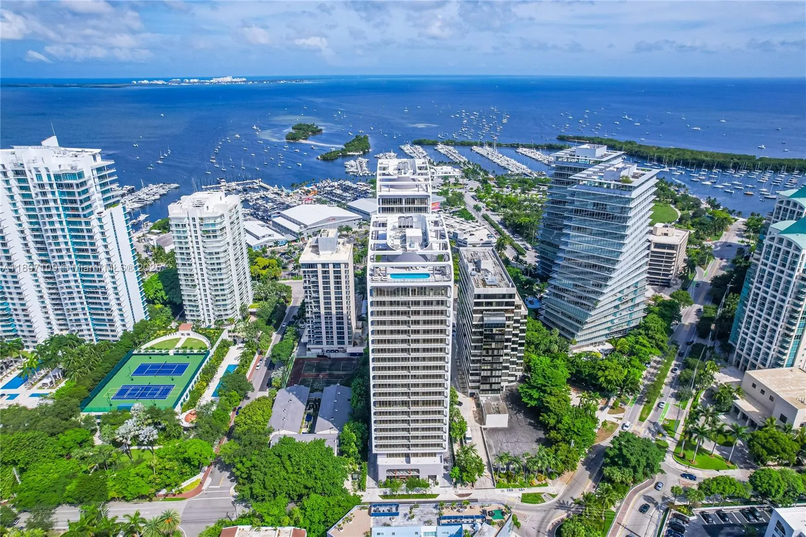 2 bedroom 2 bath for sale at 2655 S Bayshore # 1506, Coconut Grove FL 33133