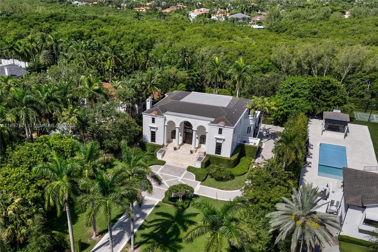 6 bedroom 6 bath for rent at 26 Tahiti Beach Island Rd, Coral Gables FL 33143