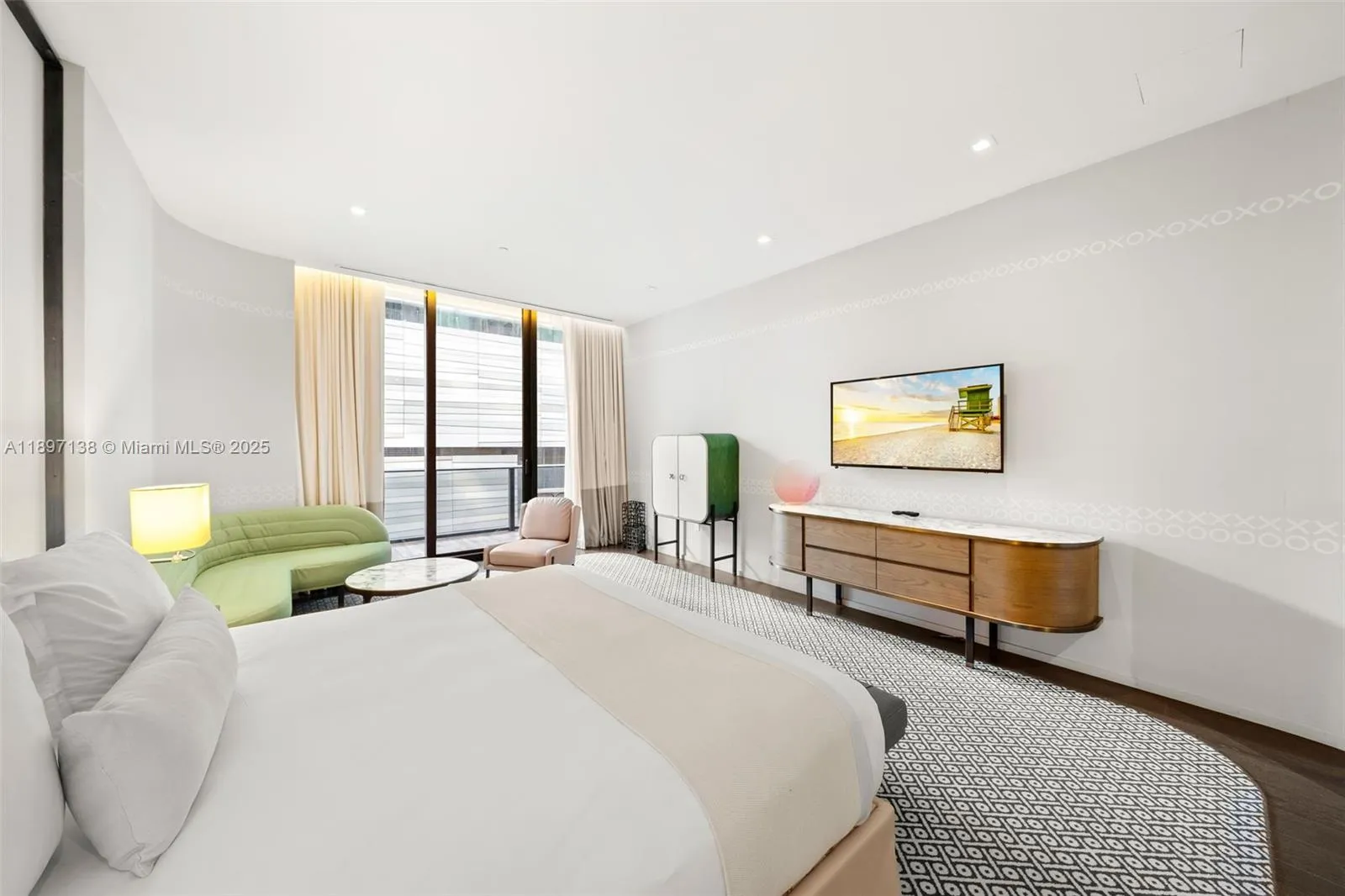 801 S Miami Ave # 402, Miami FL 33130